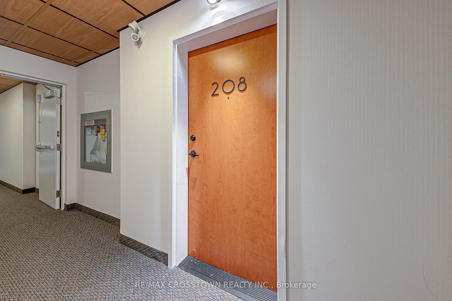Photo 9 of Unit 208, 720 Yonge Street, Barrie, Painswick South — HOMEH
