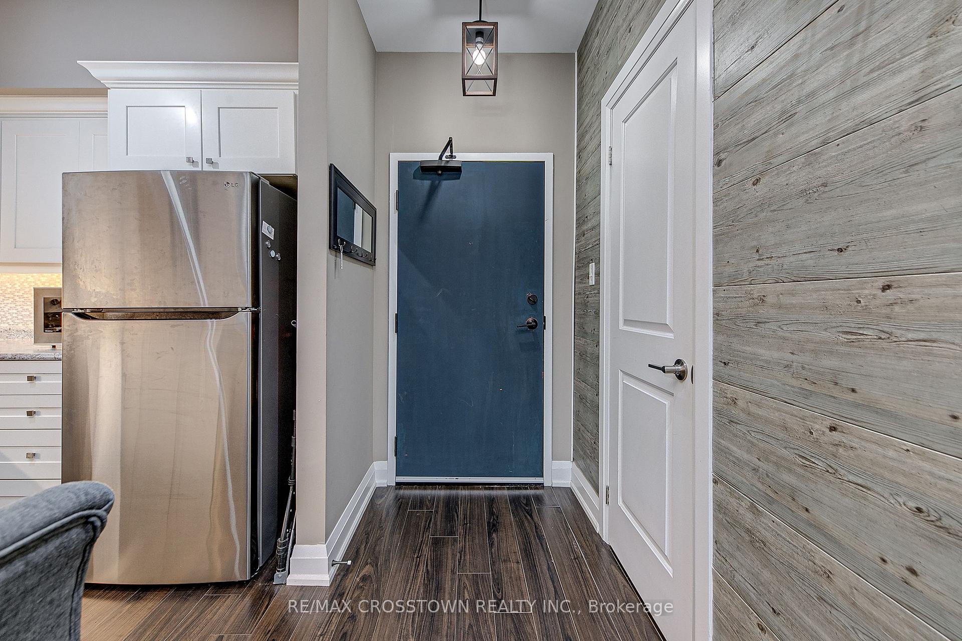 Photo 21 of Unit 208, 720 Yonge Street, Barrie, Painswick South — HOMEH