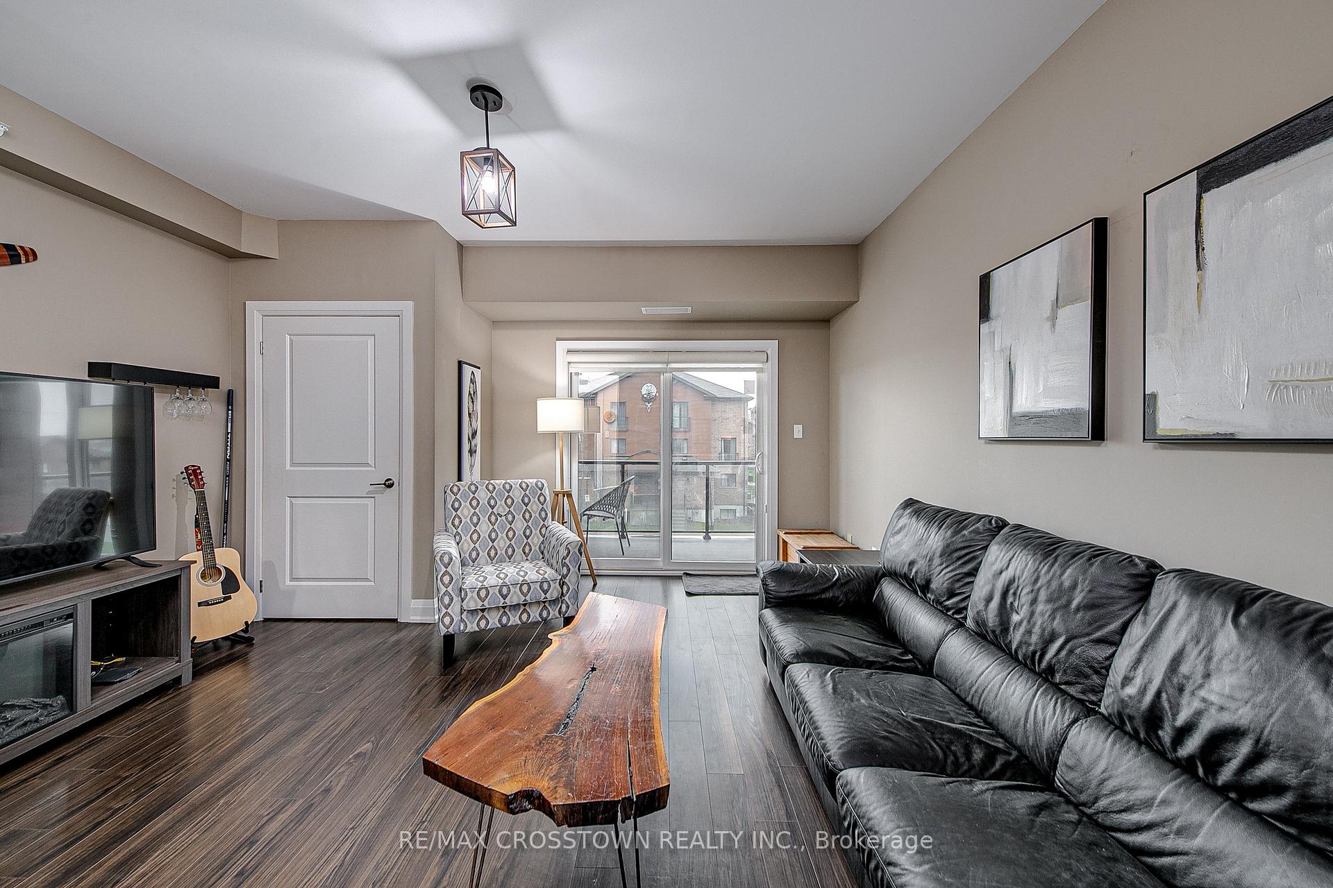 Photo 15 of Unit 208, 720 Yonge Street, Barrie, Painswick South — HOMEH
