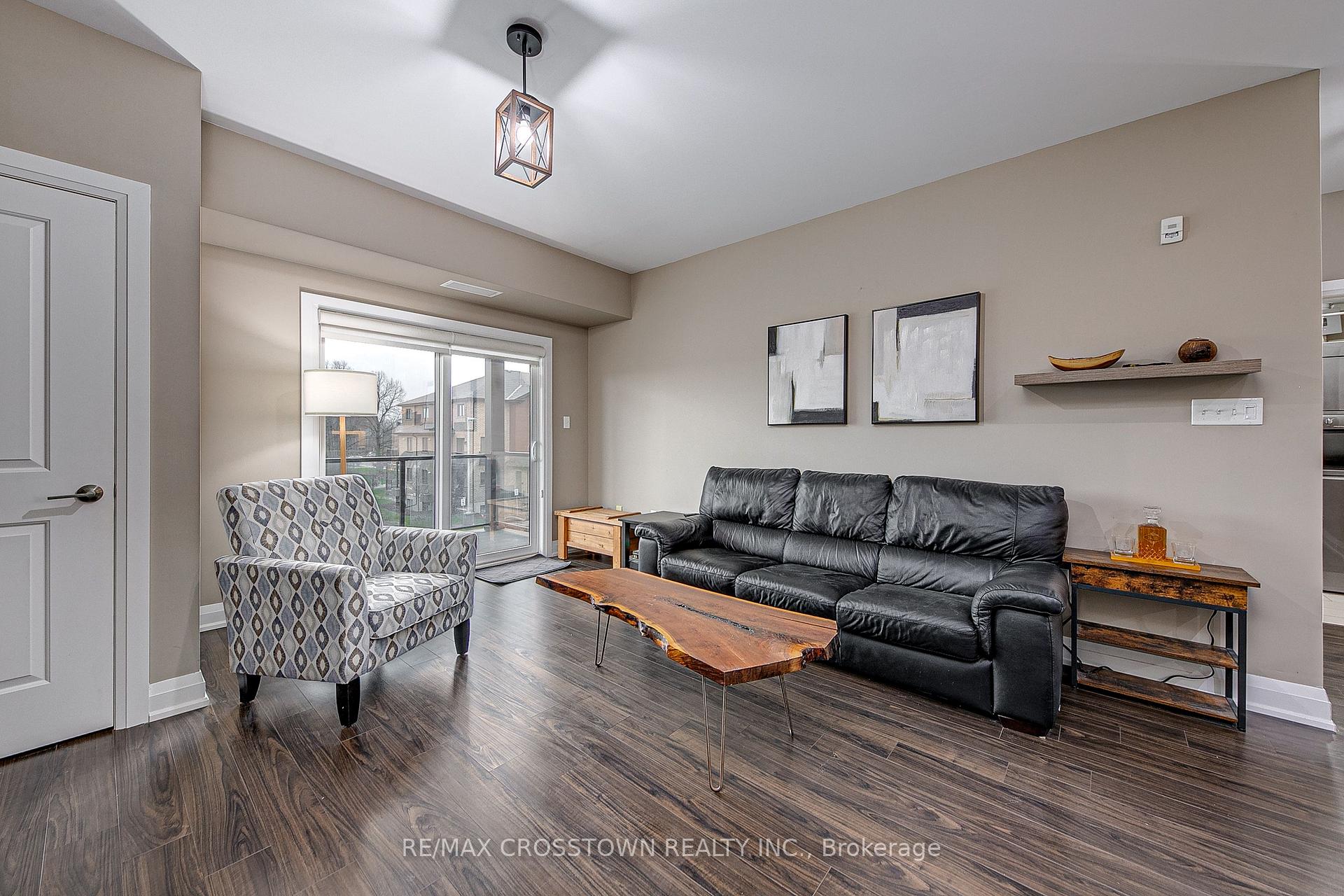 Photo 44 of Unit 208, 720 Yonge Street, Barrie, Painswick South — HOMEH