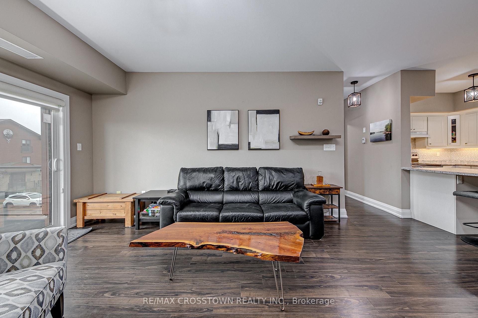 Photo 39 of Unit 208, 720 Yonge Street, Barrie, Painswick South — HOMEH