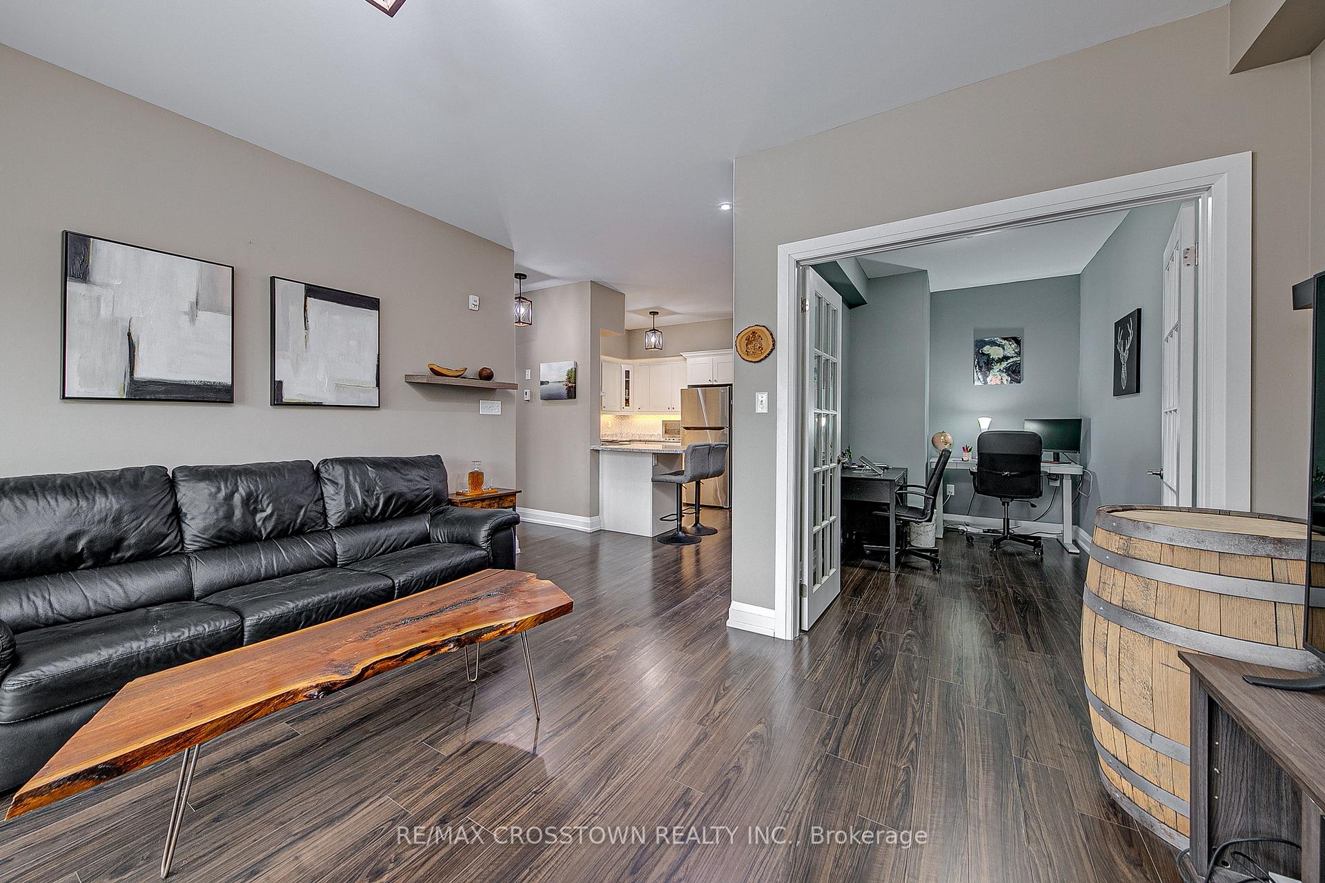 Photo 14 of Unit 208, 720 Yonge Street, Barrie, Painswick South — HOMEH