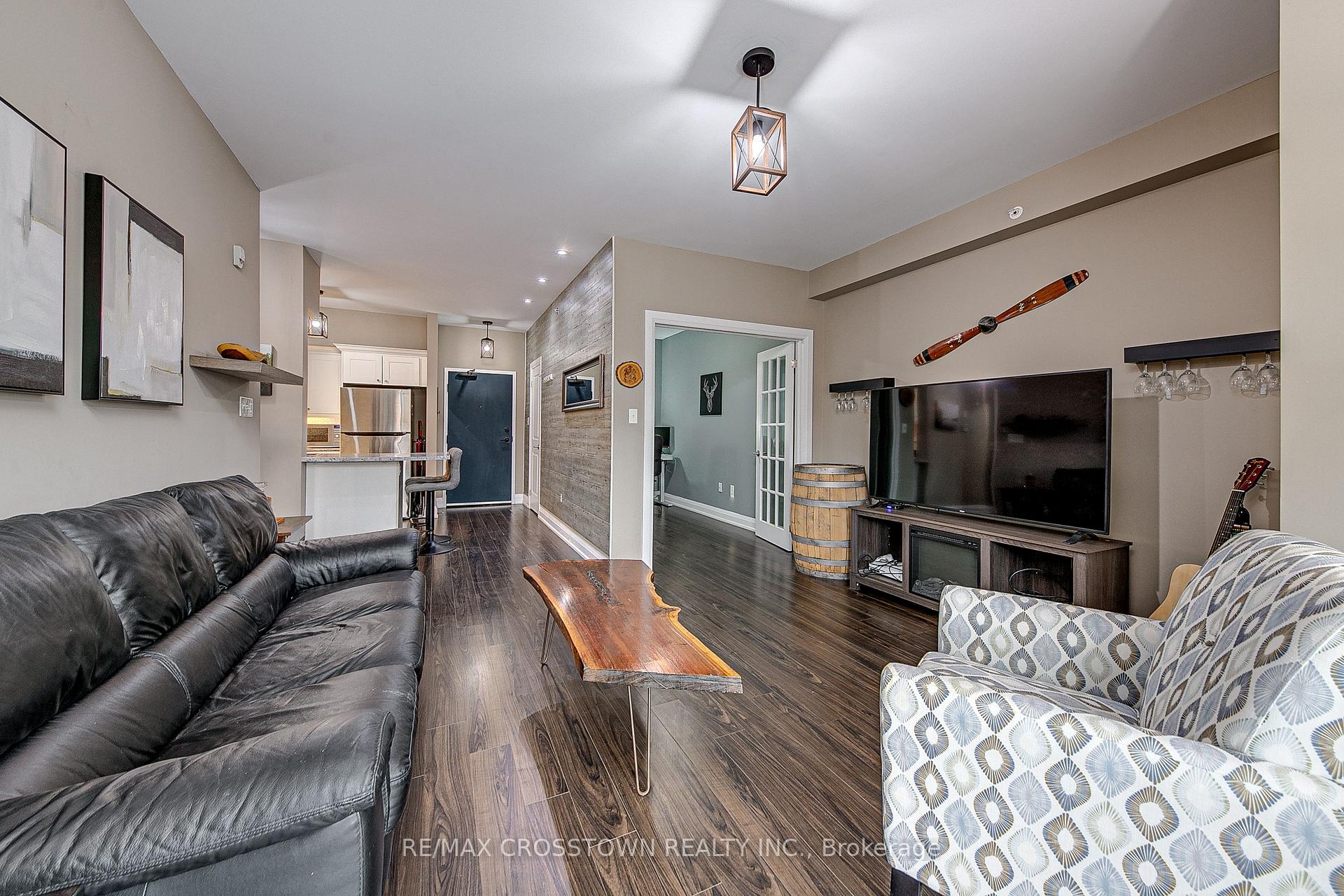 Photo 17 of Unit 208, 720 Yonge Street, Barrie, Painswick South — HOMEH