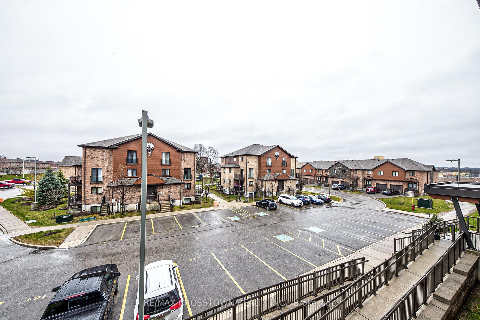 Photo 25 of Unit 208, 720 Yonge Street, Barrie, Painswick South — HOMEH