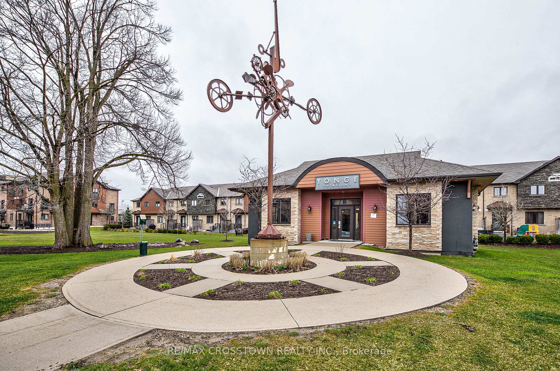 Photo 45 of Unit 208, 720 Yonge Street, Barrie, Painswick South — HOMEH
