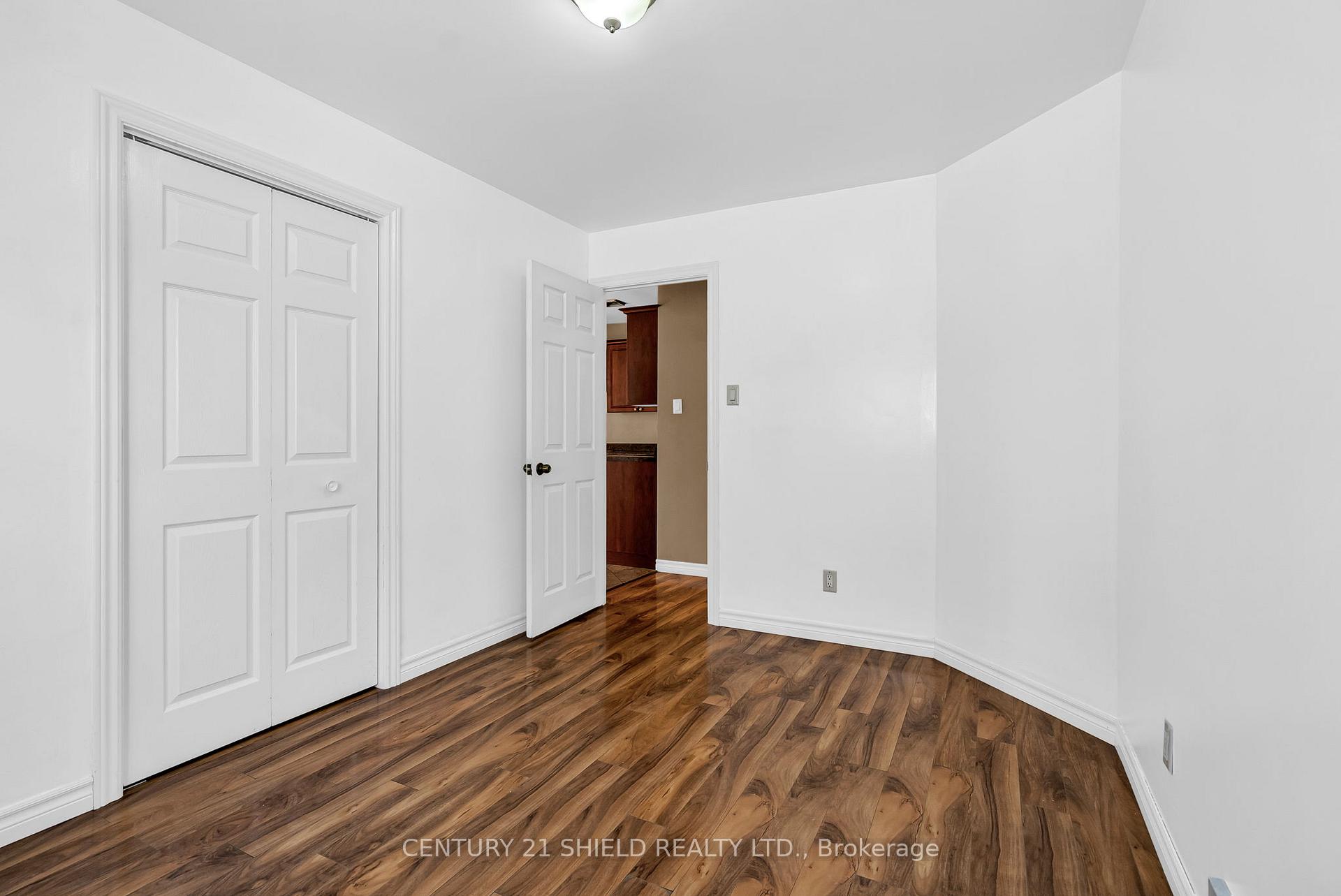 Photo 8 of 108 Forestdale Crescent, Cornwall — HOMEH