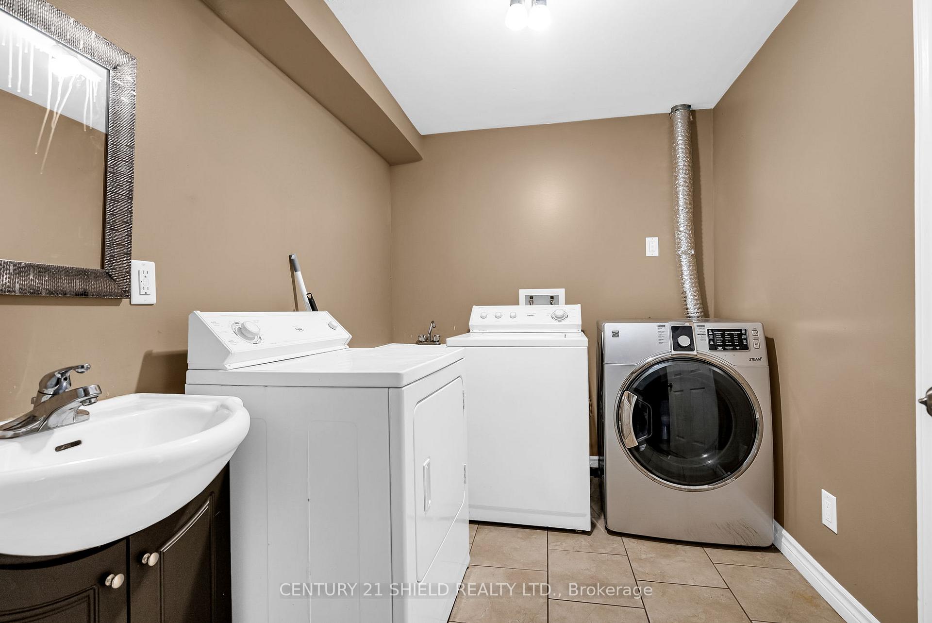 Photo 17 of 108 Forestdale Crescent, Cornwall — HOMEH