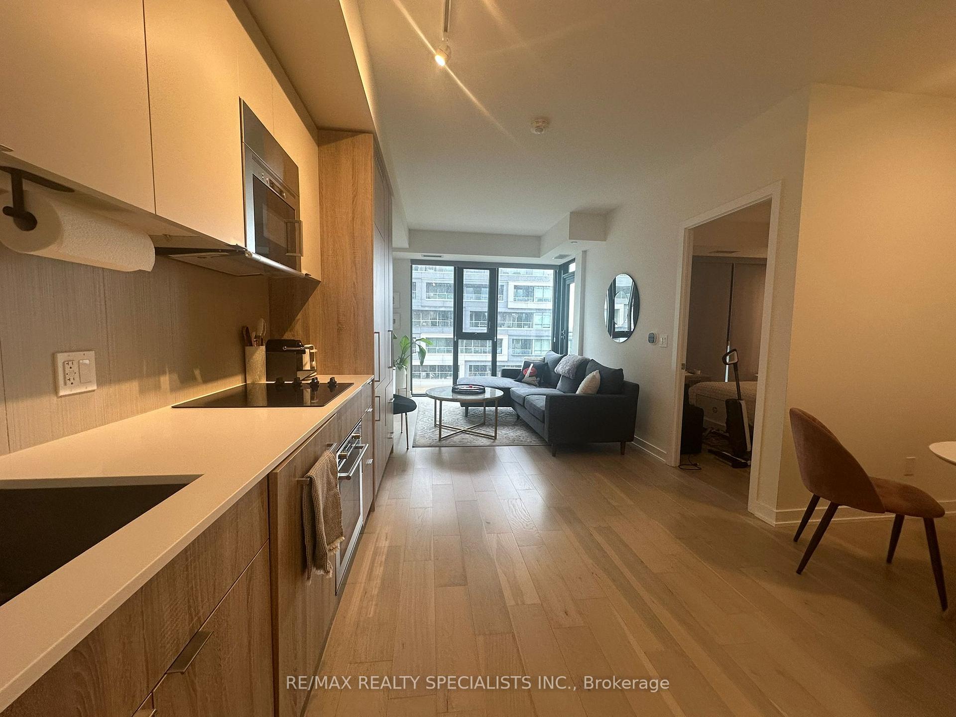 Photo 4 of Unit 517, 840 St Clair Avenue W, Toronto, Oakwood Village — HOMEH