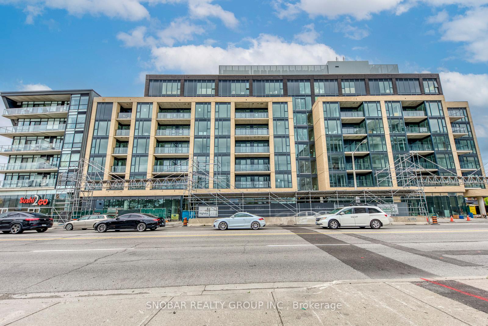 Front of Unit 202, 880 The Queensway