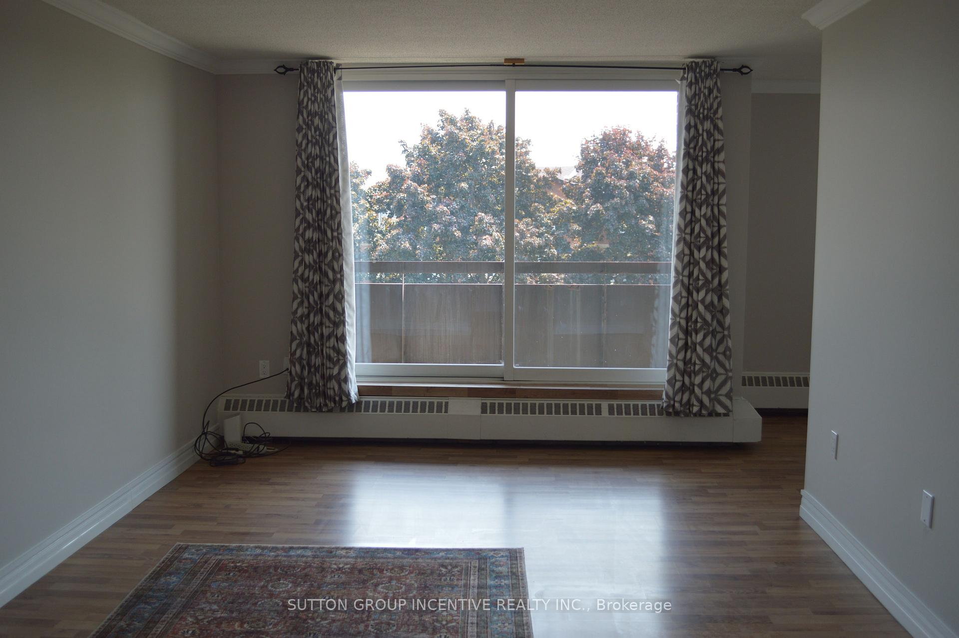 Photo 7 of Unit 37, 2 Albert Street, Barrie, North Shore — HOMEH
