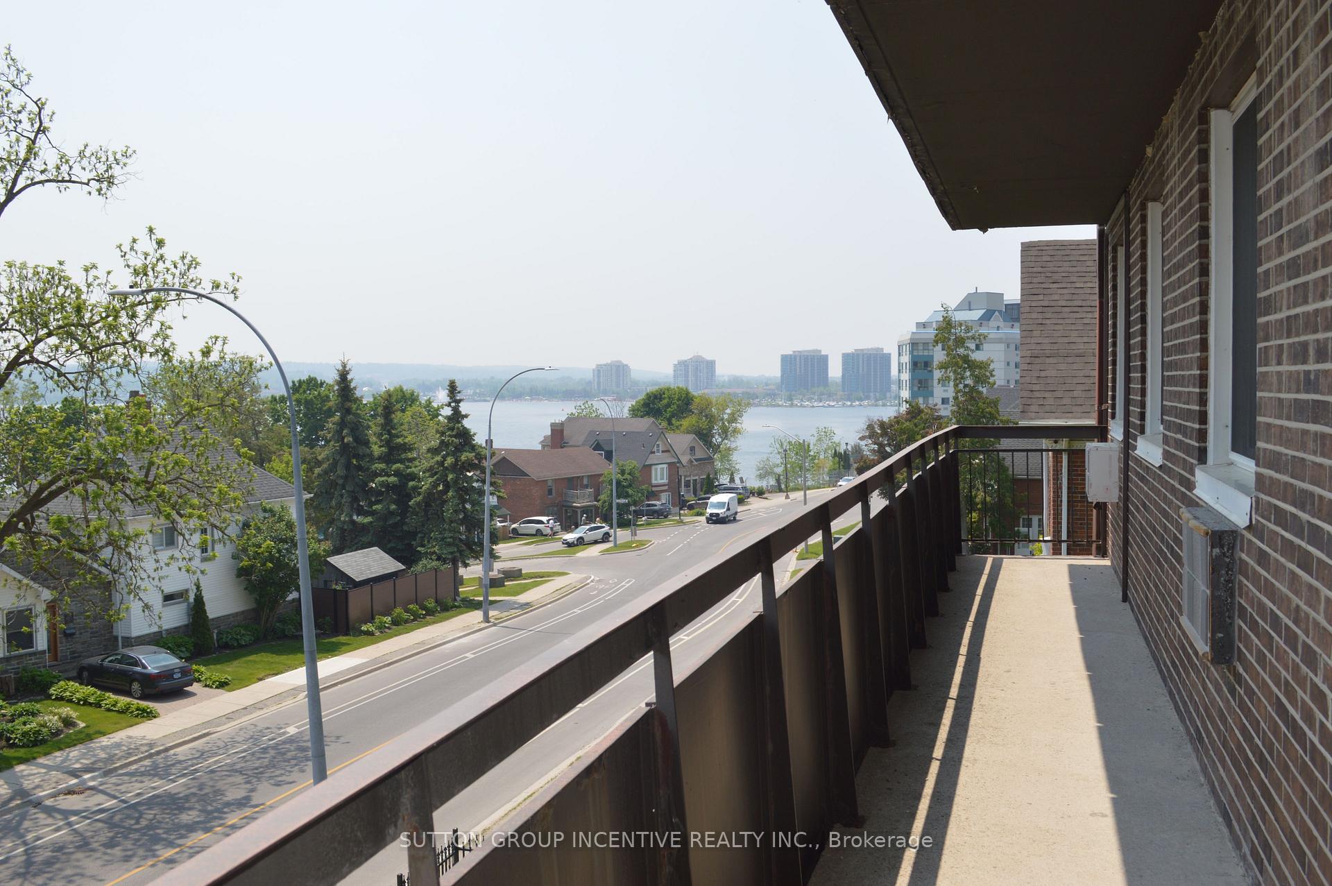 Photo 16 of Unit 37, 2 Albert Street, Barrie, North Shore — HOMEH
