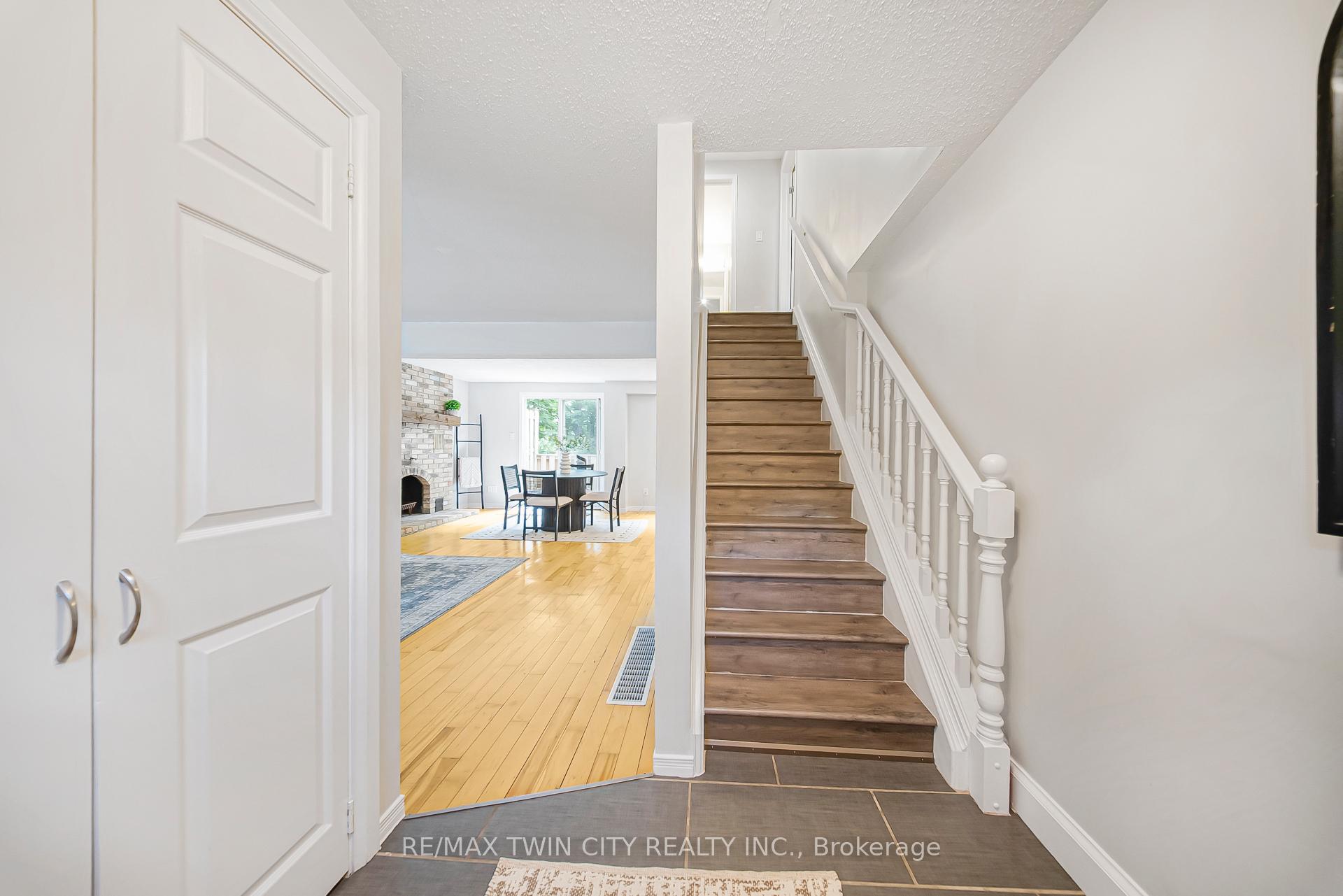 Photo 6 of 82 Galt Street, Guelph, Junction/Onward Willow — HOMEH