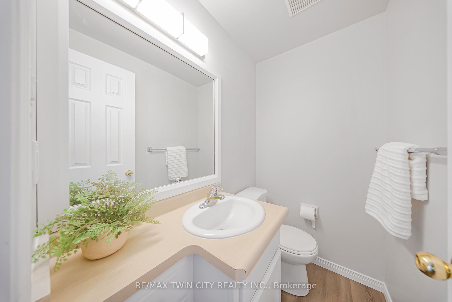 Photo 17 of 82 Galt Street, Guelph, Junction/Onward Willow — HOMEH
