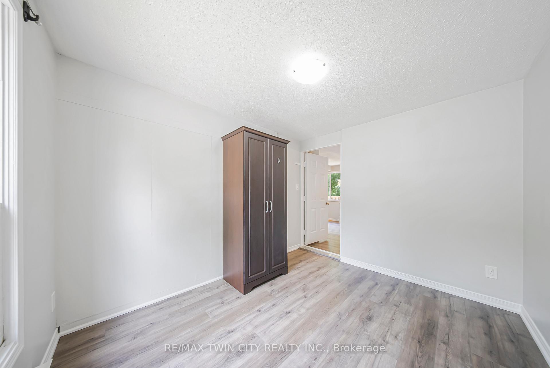 Photo 19 of 82 Galt Street, Guelph, Junction/Onward Willow — HOMEH