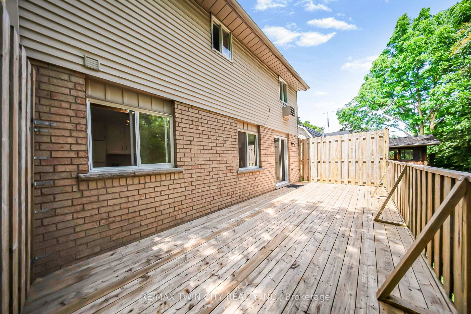 Photo 21 of 82 Galt Street, Guelph, Junction/Onward Willow — HOMEH
