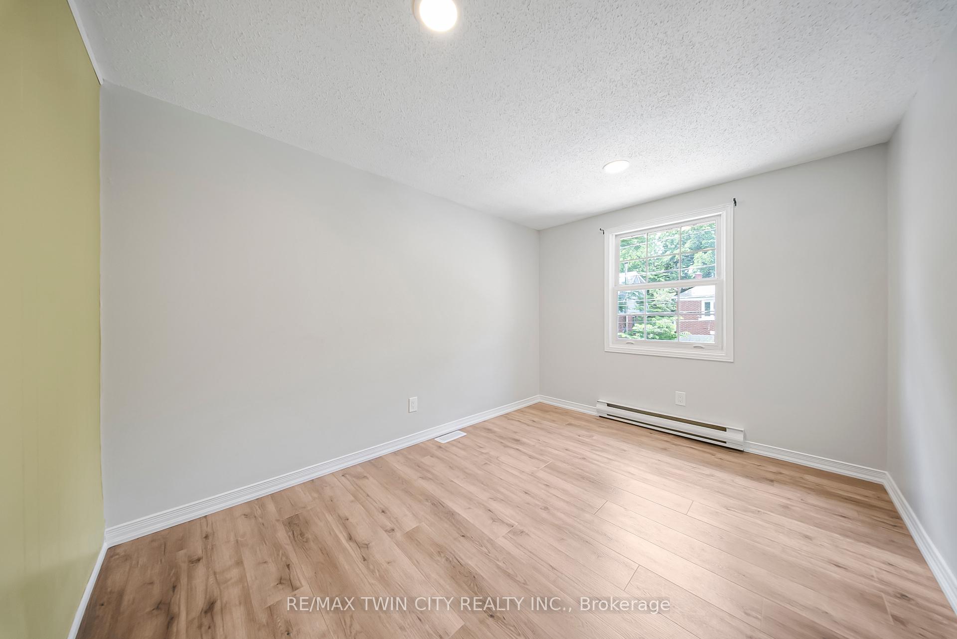 Photo 30 of 82 Galt Street, Guelph, Junction/Onward Willow — HOMEH