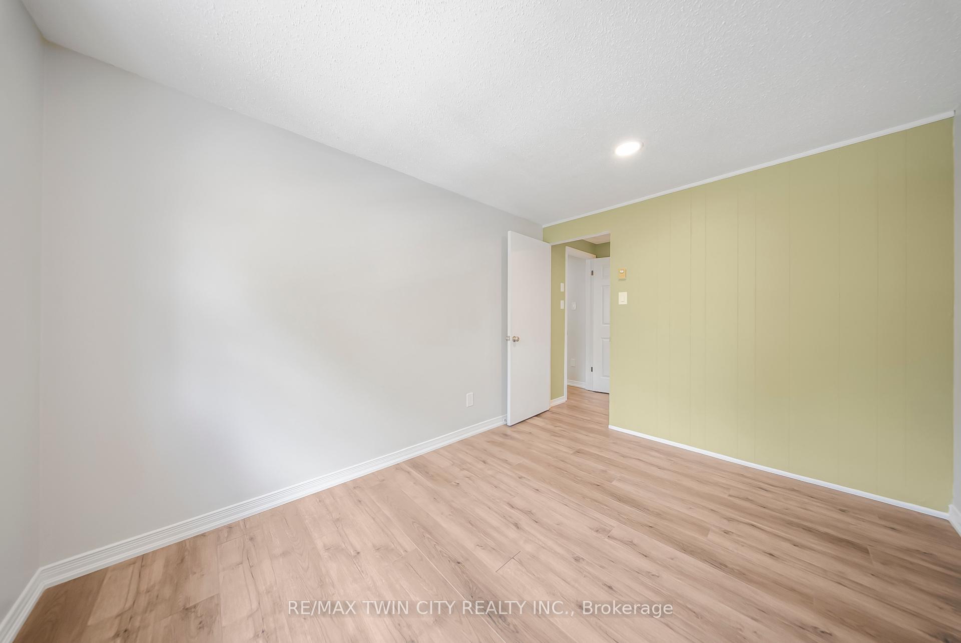 Photo 31 of 82 Galt Street, Guelph, Junction/Onward Willow — HOMEH