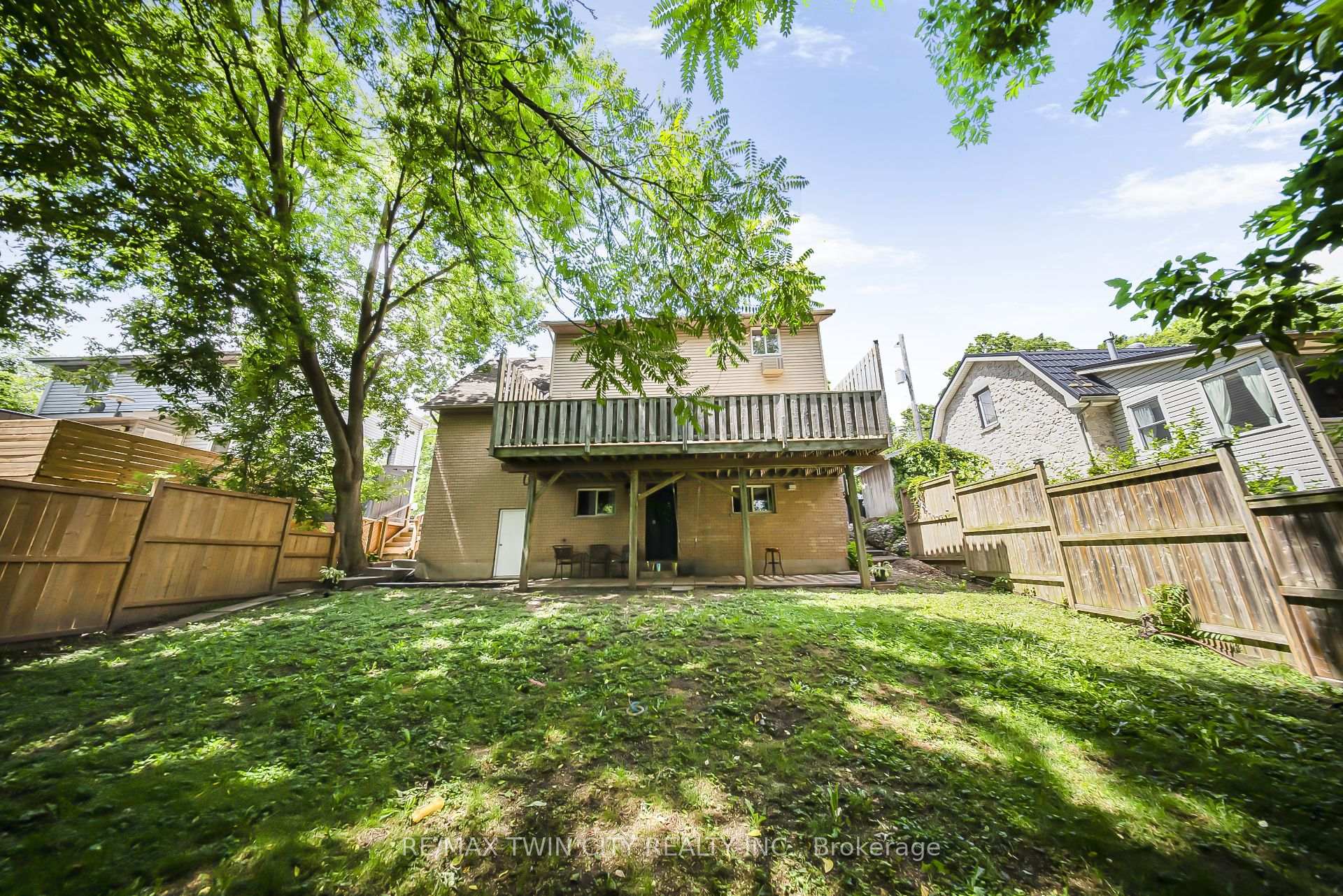 Photo 34 of 82 Galt Street, Guelph, Junction/Onward Willow — HOMEH