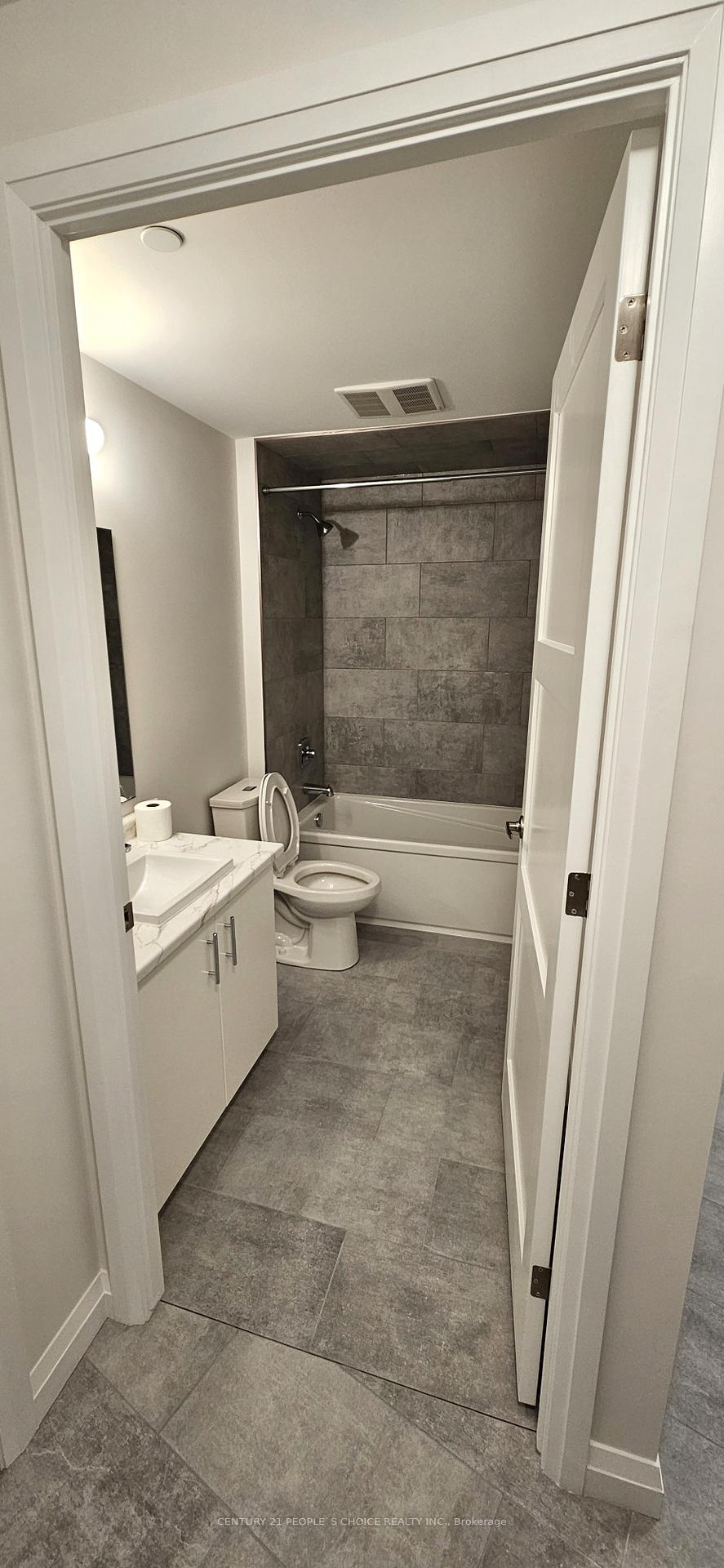 Photo 5 of Unit 710, 93 Arthur Street S, Guelph, St. Patrick's Ward — HOMEH