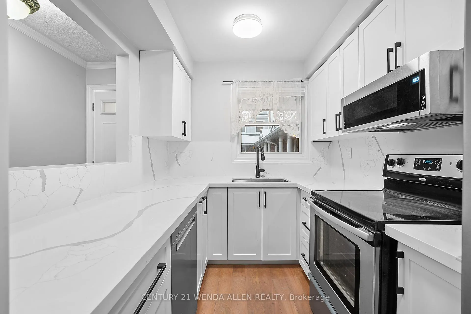 Photo 5 of Unit I-15, 1659 Nash Road, Clarington, Courtice — HOMEH