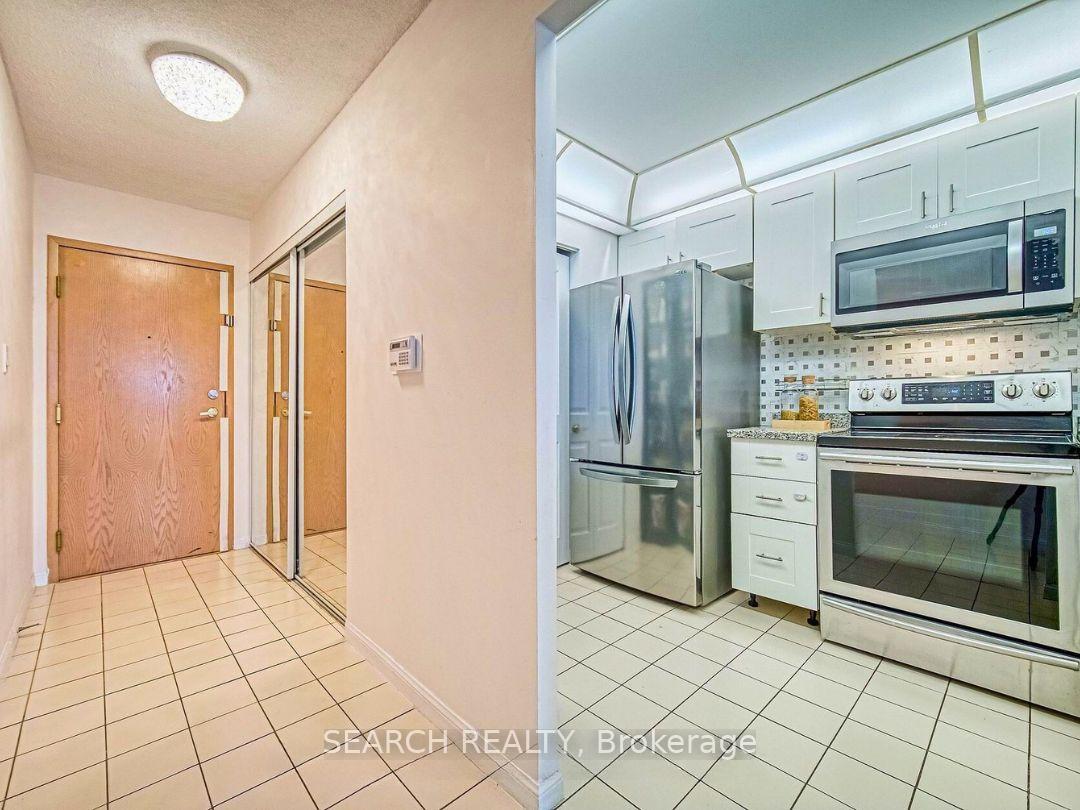 Photo 5 of Unit 305, 88 Corporate Drive, Scarborough, Woburn — HOMEH