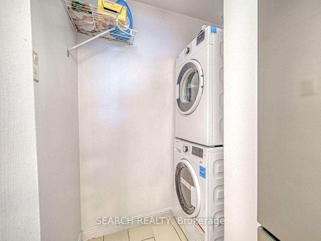 Photo 23 of Unit 305, 88 Corporate Drive, Scarborough, Woburn — HOMEH