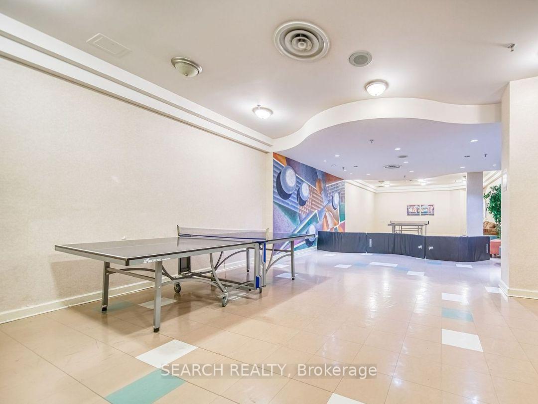 Photo 19 of Unit 305, 88 Corporate Drive, Scarborough, Woburn — HOMEH