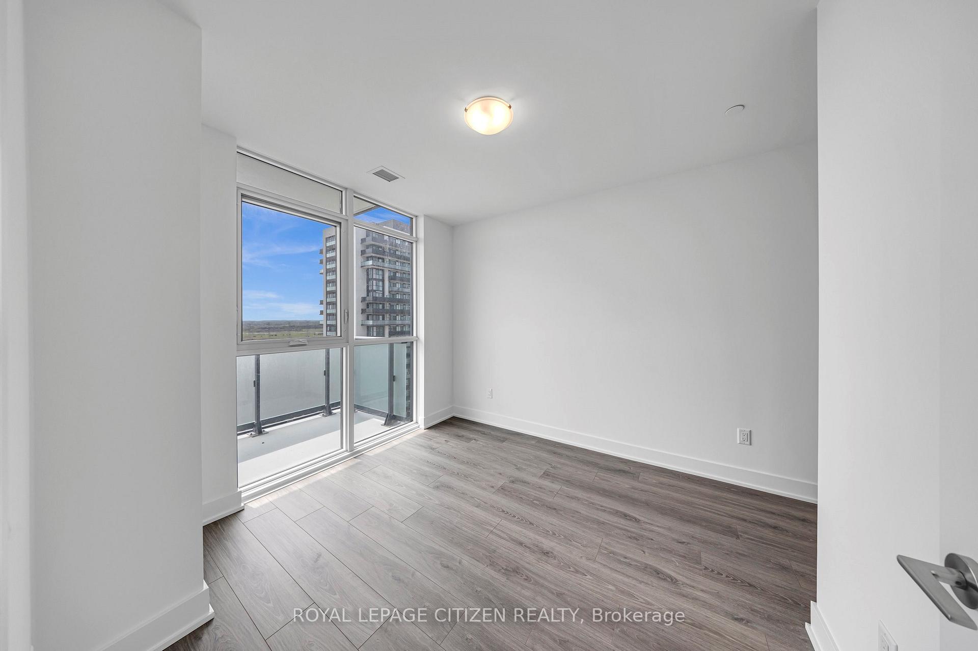 Photo 7 of Unit 1908, 2545 Simcoe Street N, Oshawa, Windfields — HOMEH