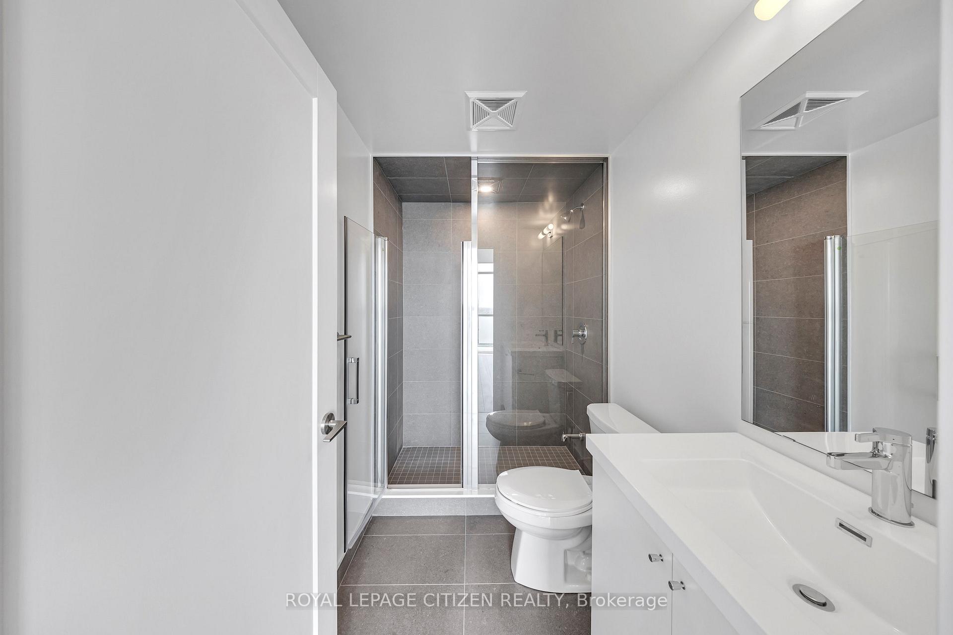 Photo 11 of Unit 1908, 2545 Simcoe Street N, Oshawa, Windfields — HOMEH