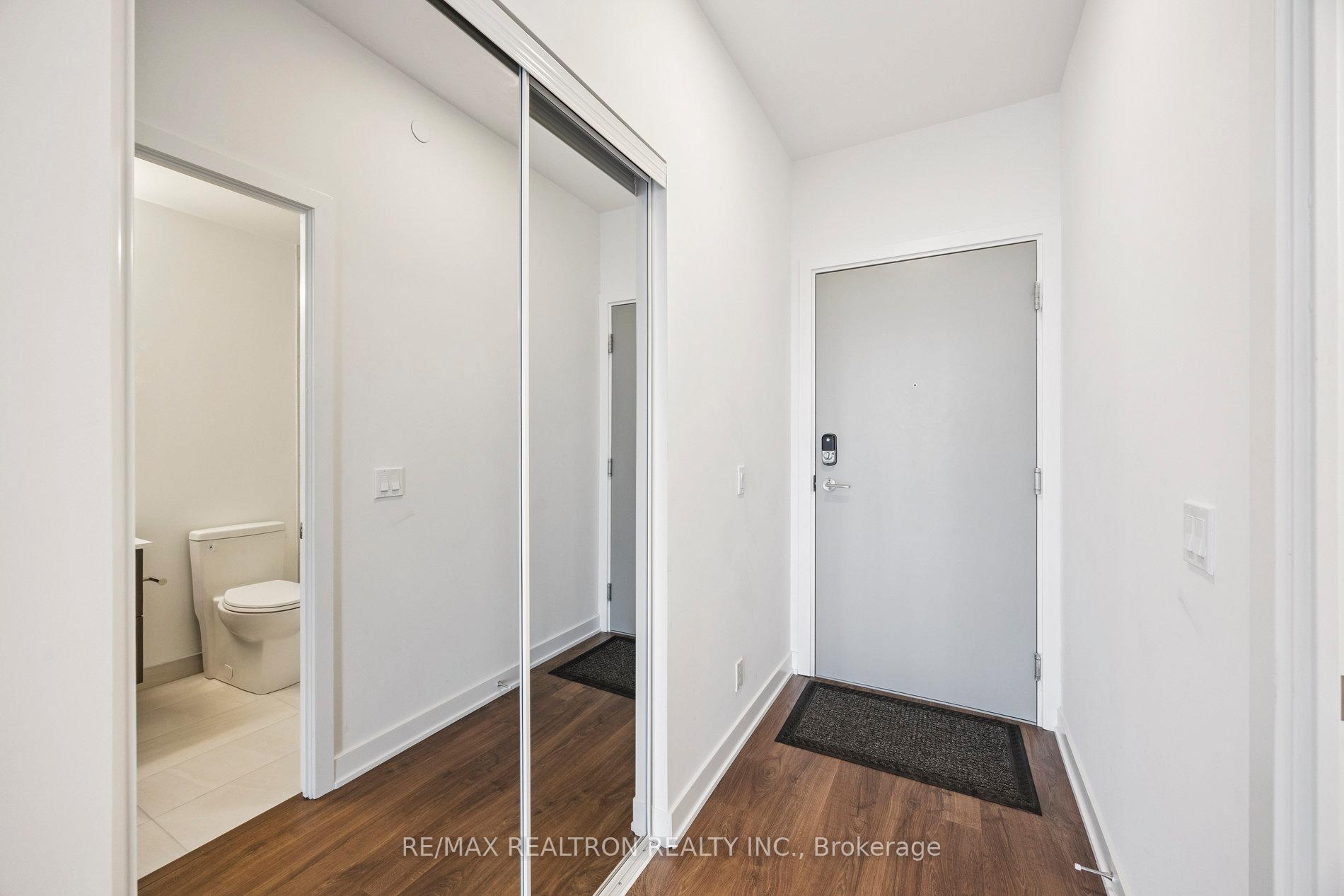 Photo 7 of Unit 2109, 50 Upper Mall Way, Vaughan, Brownridge — HOMEH