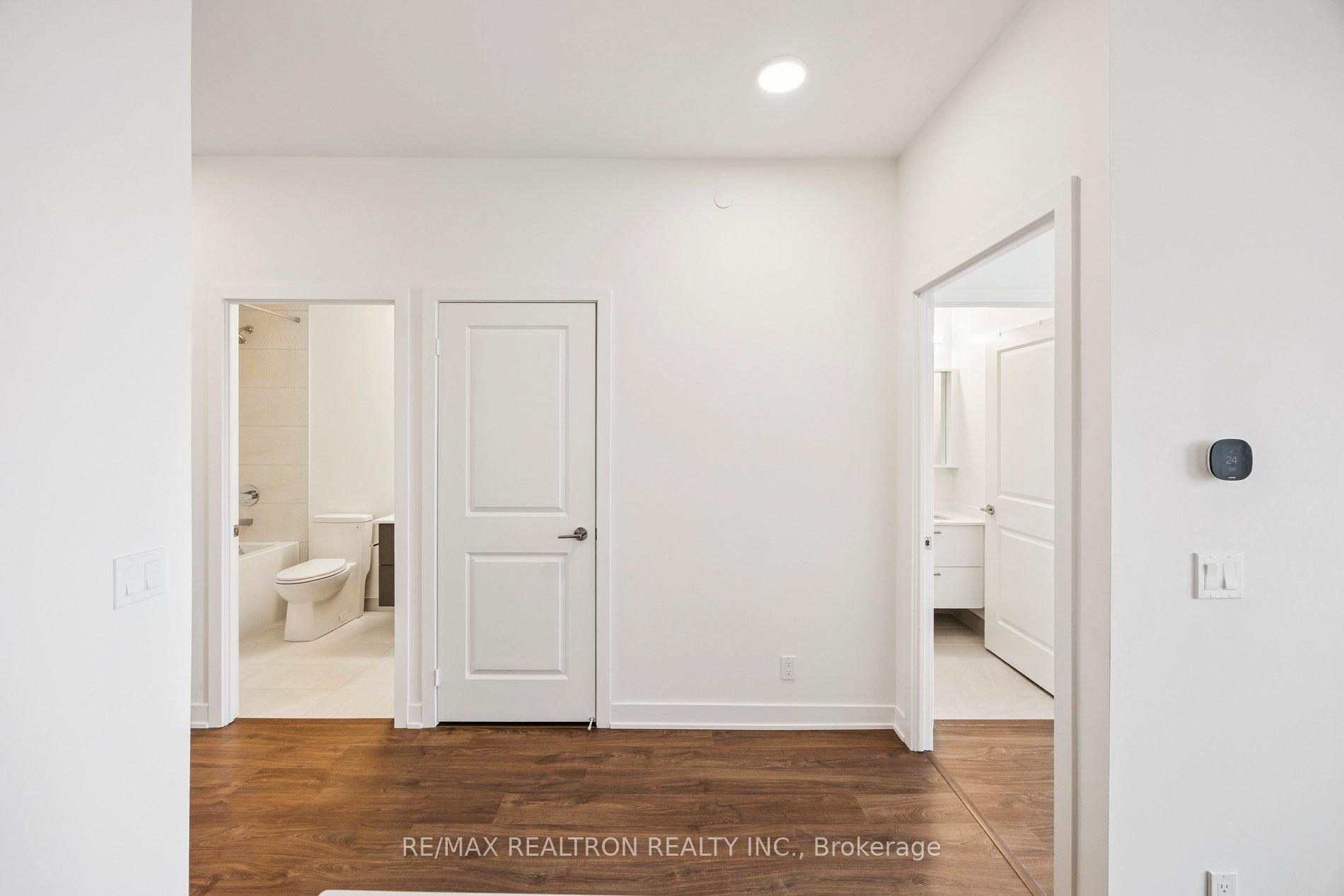 Photo 19 of Unit 2109, 50 Upper Mall Way, Vaughan, Brownridge — HOMEH