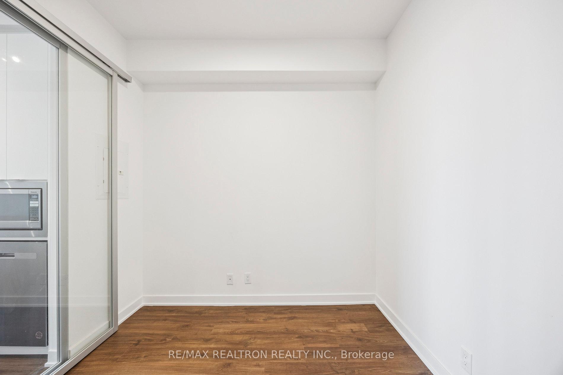 Photo 27 of Unit 2109, 50 Upper Mall Way, Vaughan, Brownridge — HOMEH
