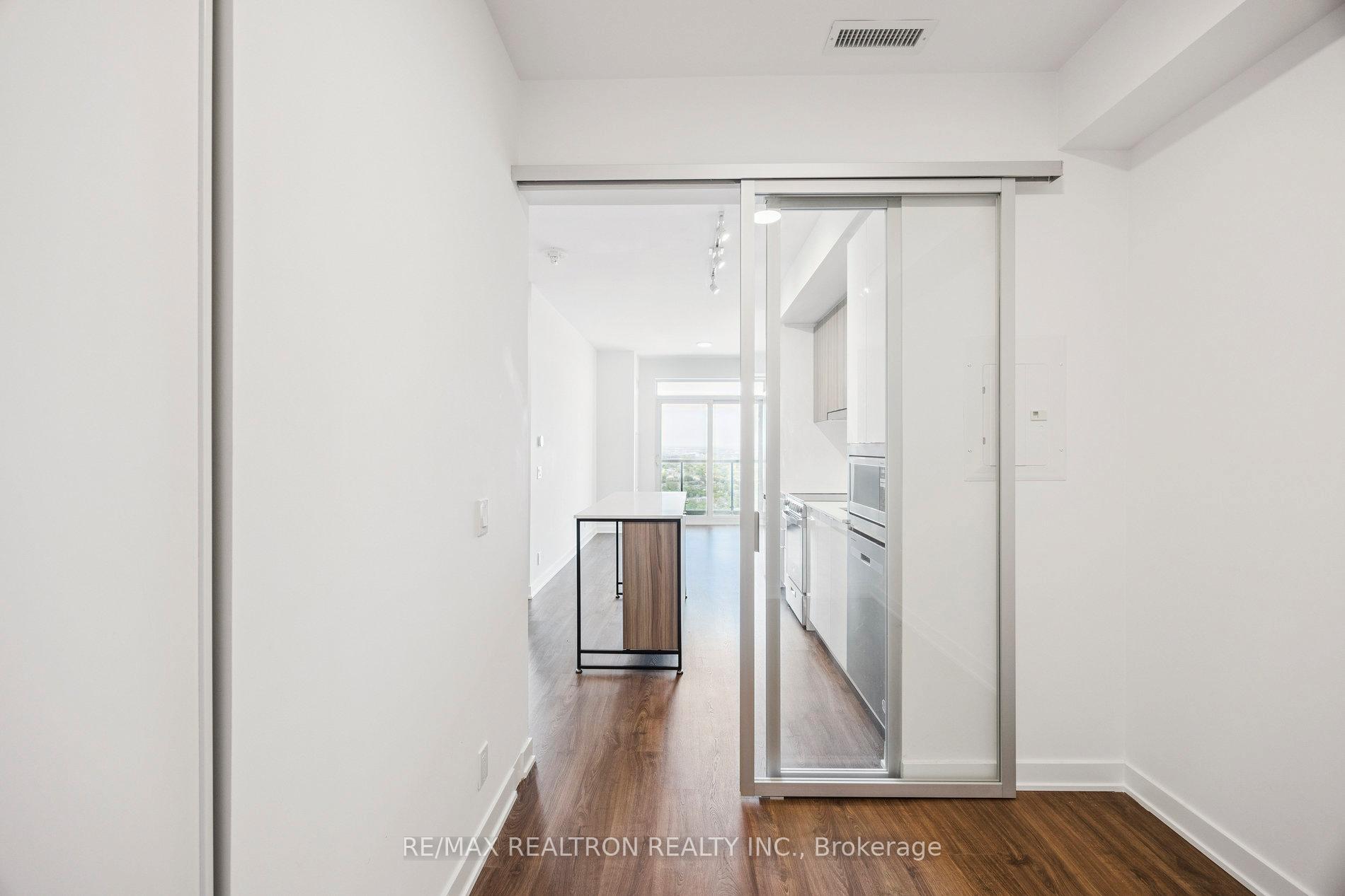 Photo 20 of Unit 2109, 50 Upper Mall Way, Vaughan, Brownridge — HOMEH
