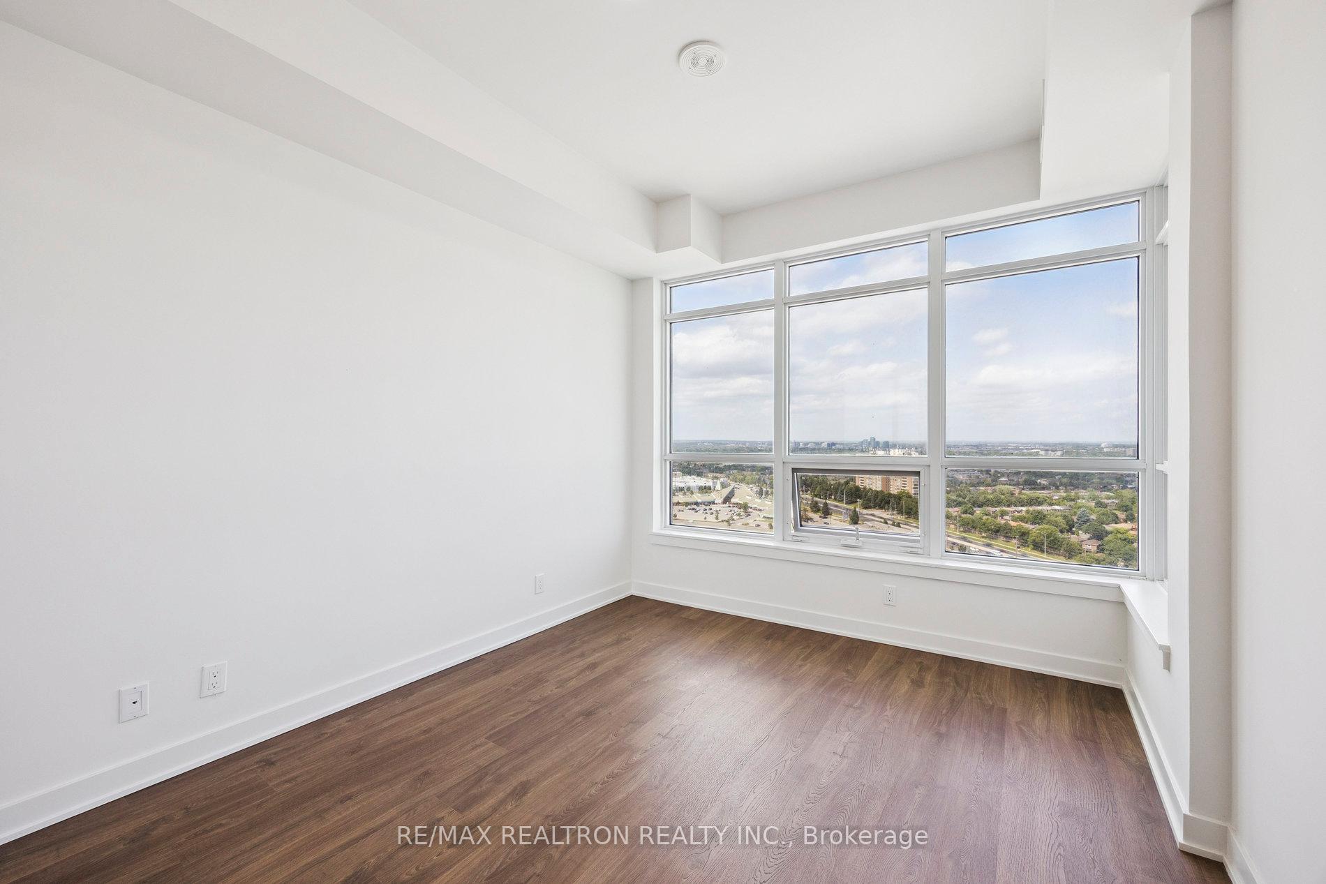 Photo 17 of Unit 2109, 50 Upper Mall Way, Vaughan, Brownridge — HOMEH