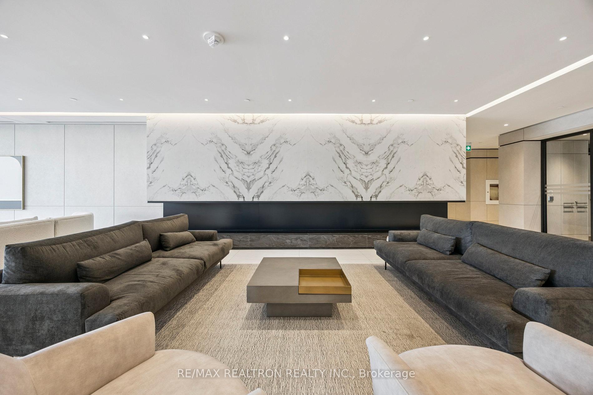 Photo 49 of Unit 2109, 50 Upper Mall Way, Vaughan, Brownridge — HOMEH