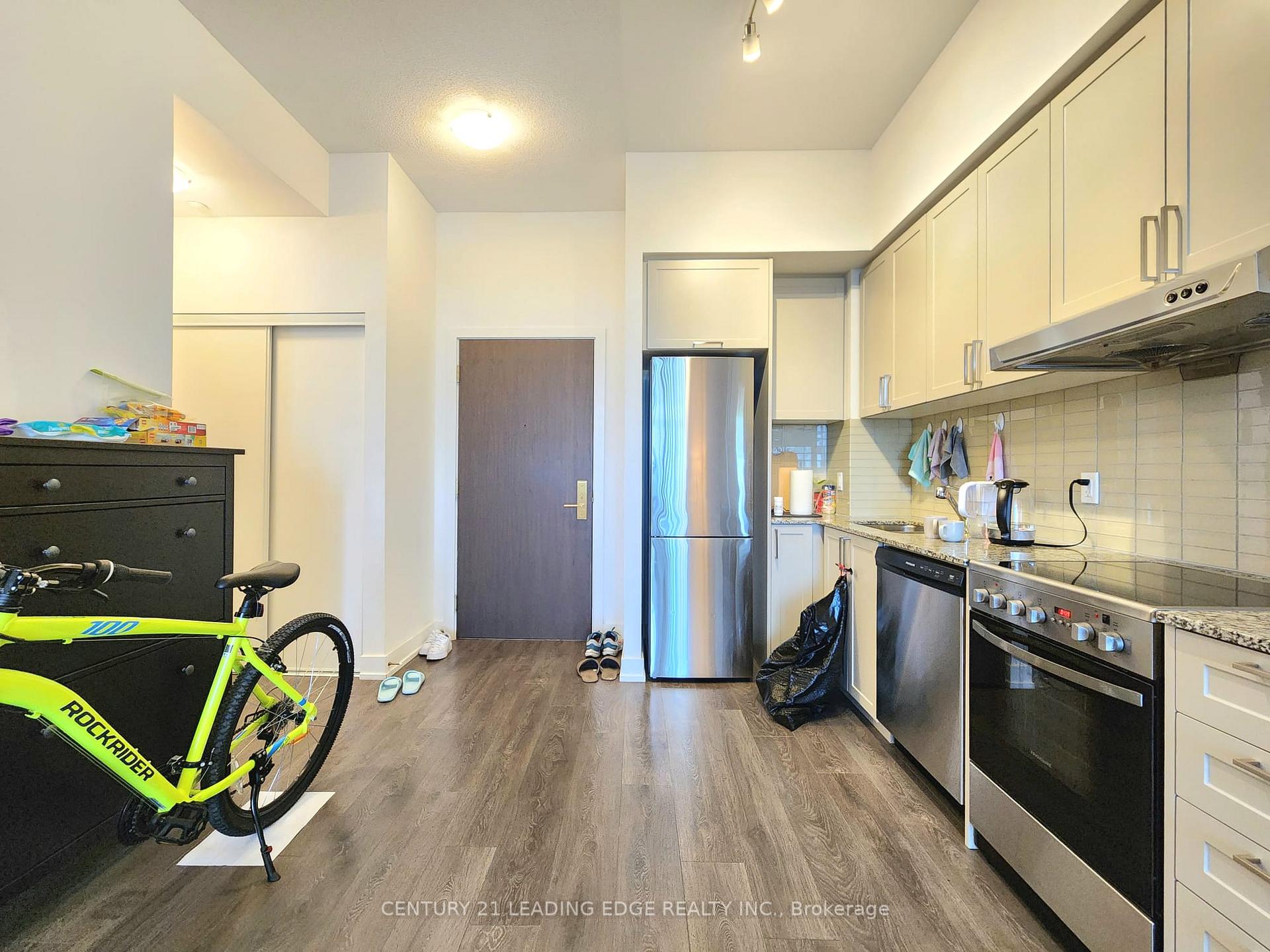 Front of Unit 809E, 278 Buchanan Drive
