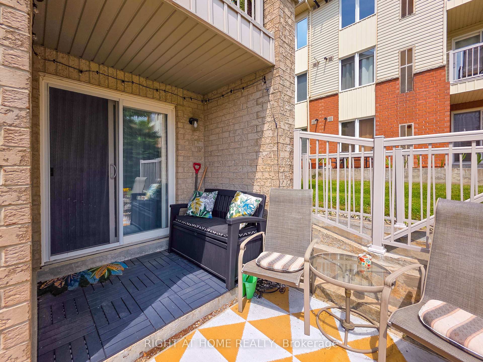 Photo 19 of Unit 1, 15 Petra Way, Whitby, Pringle Creek — HOMEH
