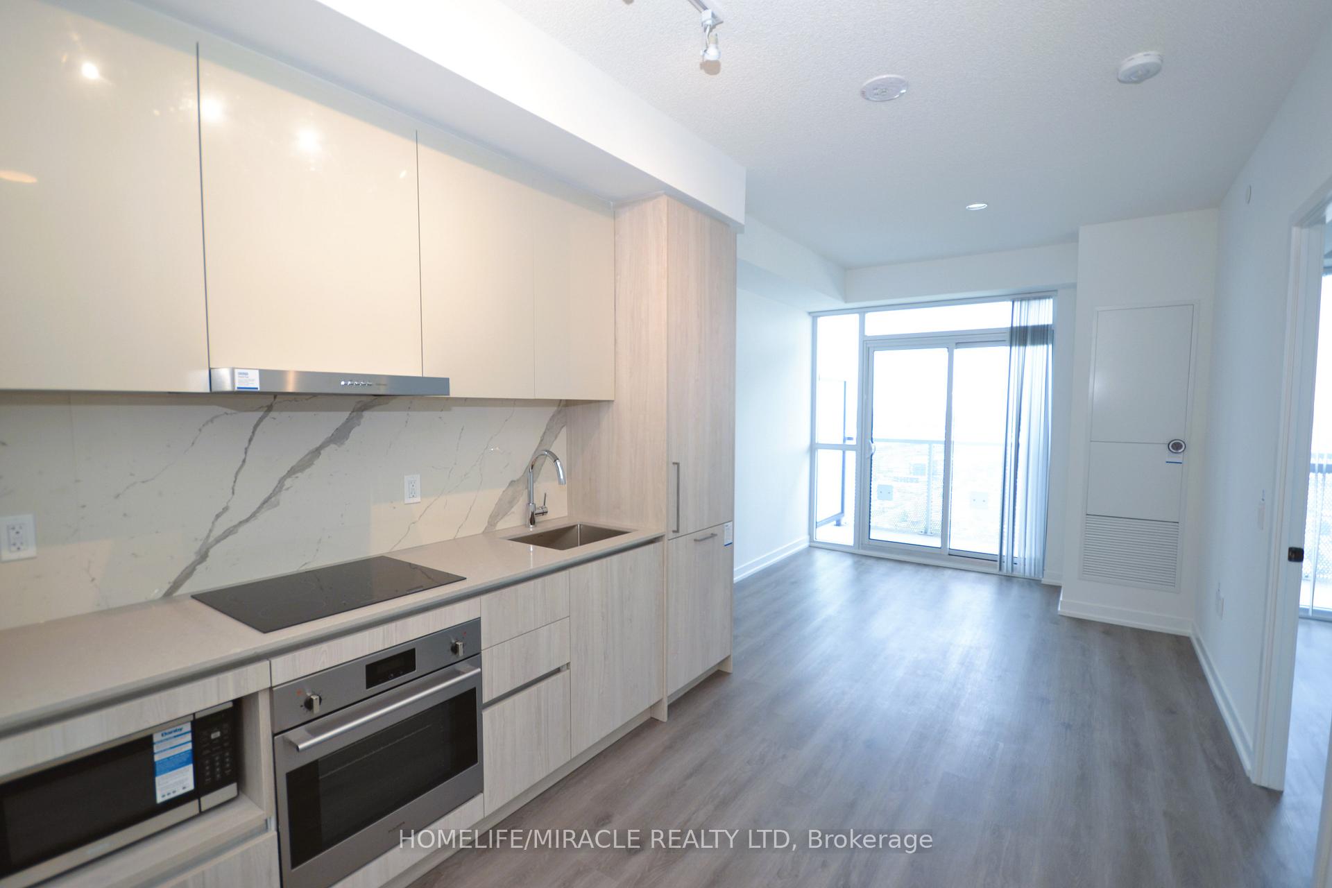 Photo 9 of Unit 4111, 225 Commerce Street, Vaughan, Vaughan Corporate Centre — HOMEH