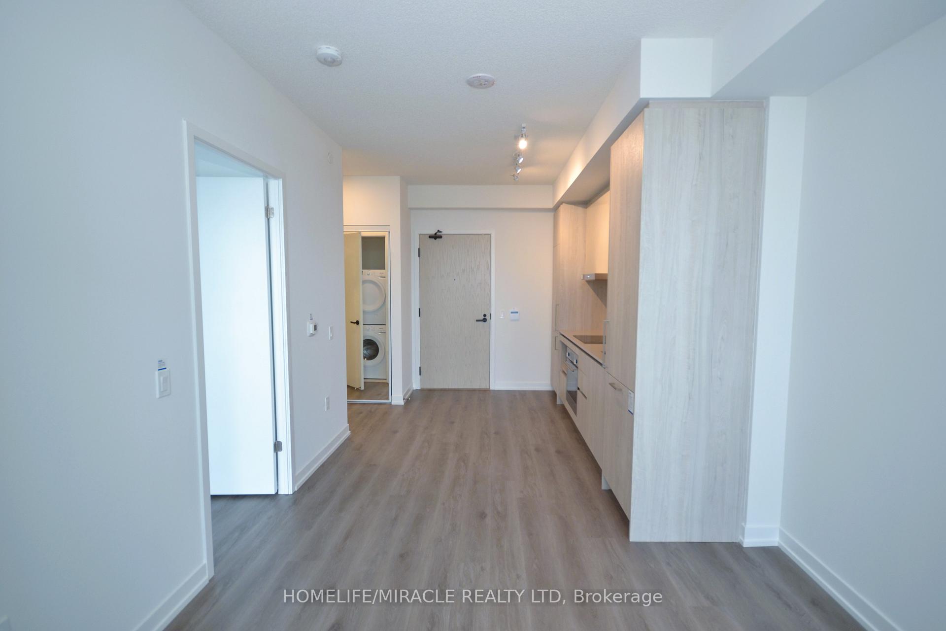 Photo 15 of Unit 4111, 225 Commerce Street, Vaughan, Vaughan Corporate Centre — HOMEH