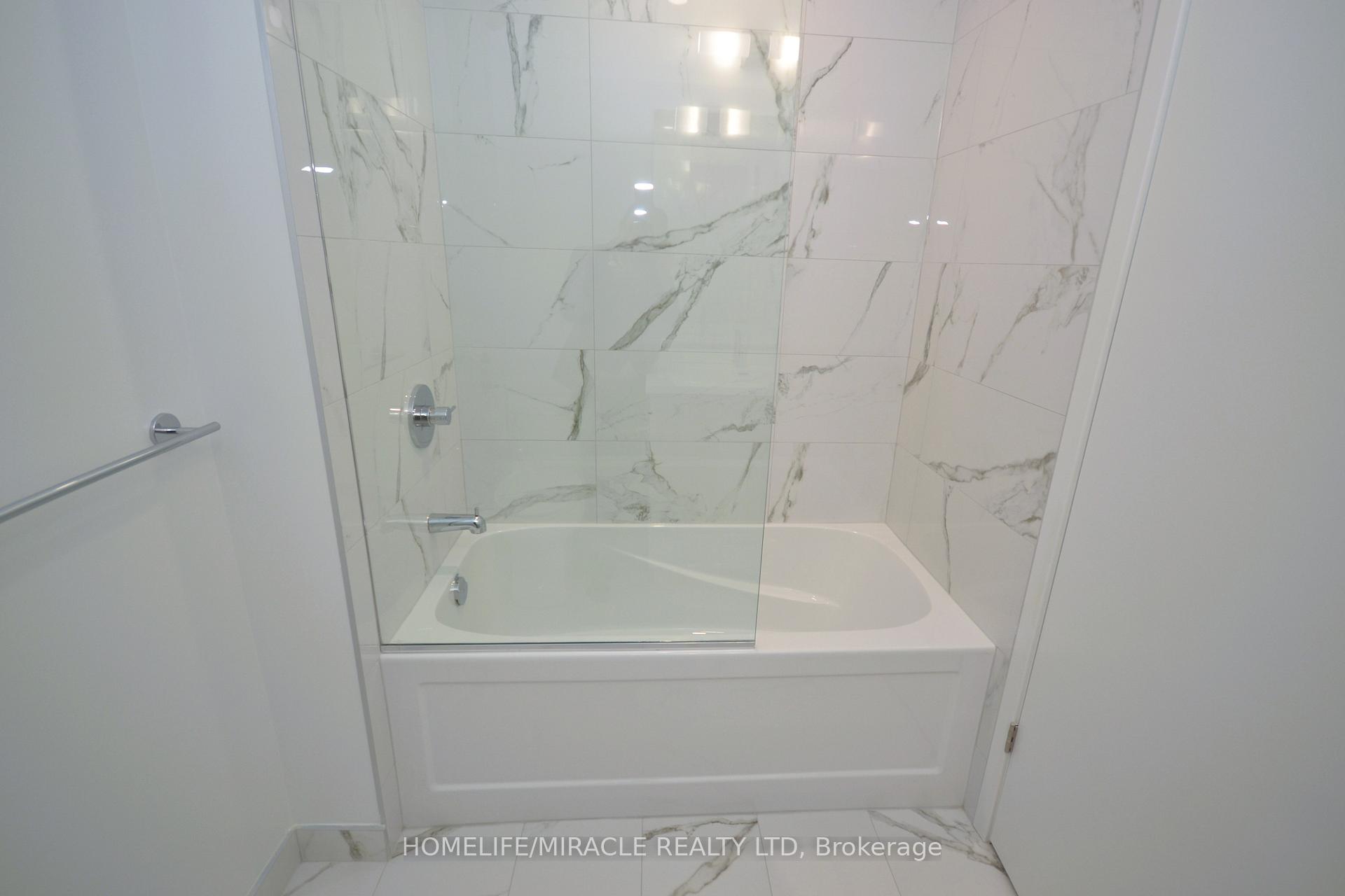 Photo 23 of Unit 4111, 225 Commerce Street, Vaughan, Vaughan Corporate Centre — HOMEH