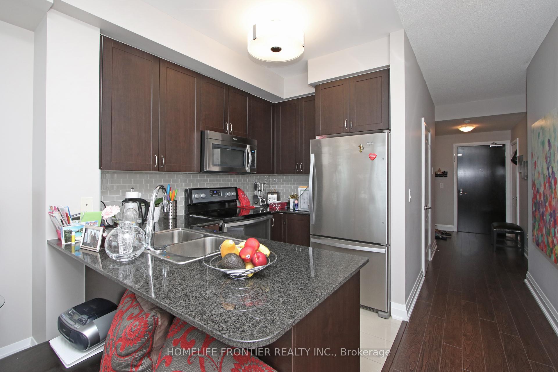 Photo 8 of Unit 619, 30 North Park Road, Vaughan, Beverley Glen — HOMEH