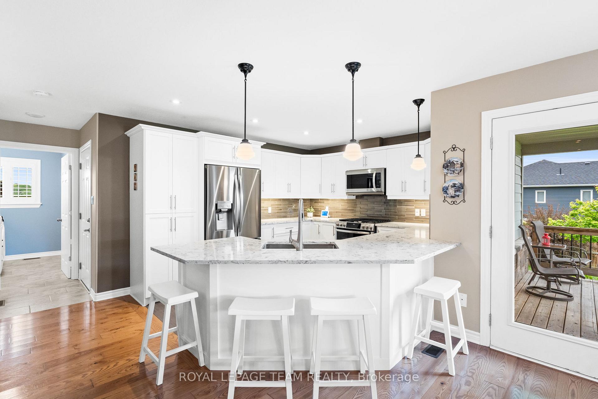 Photo 14 of 3400 Summerbreeze Drive, Ottawa, Osgoode — HOMEH