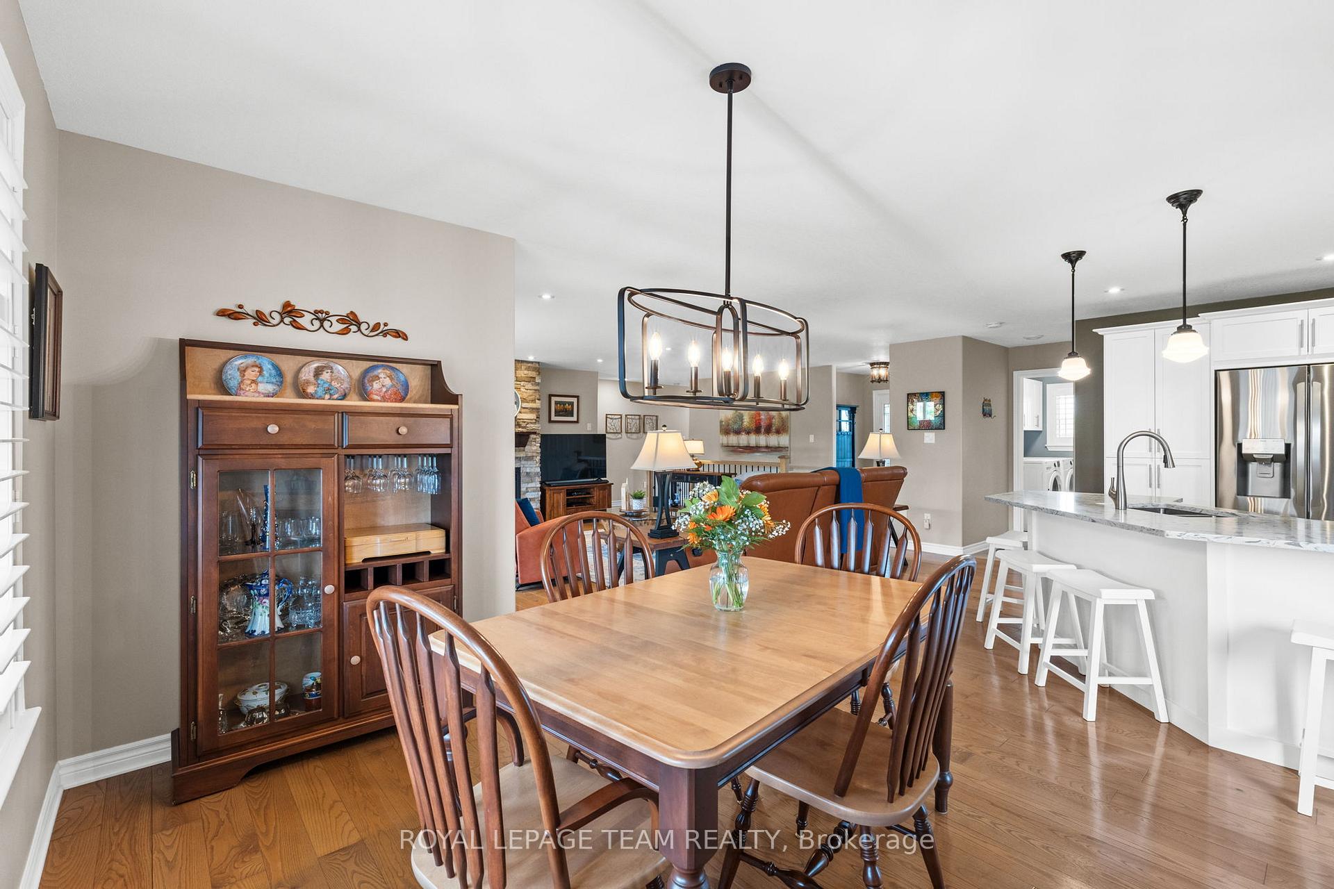 Photo 16 of 3400 Summerbreeze Drive, Ottawa, Osgoode — HOMEH