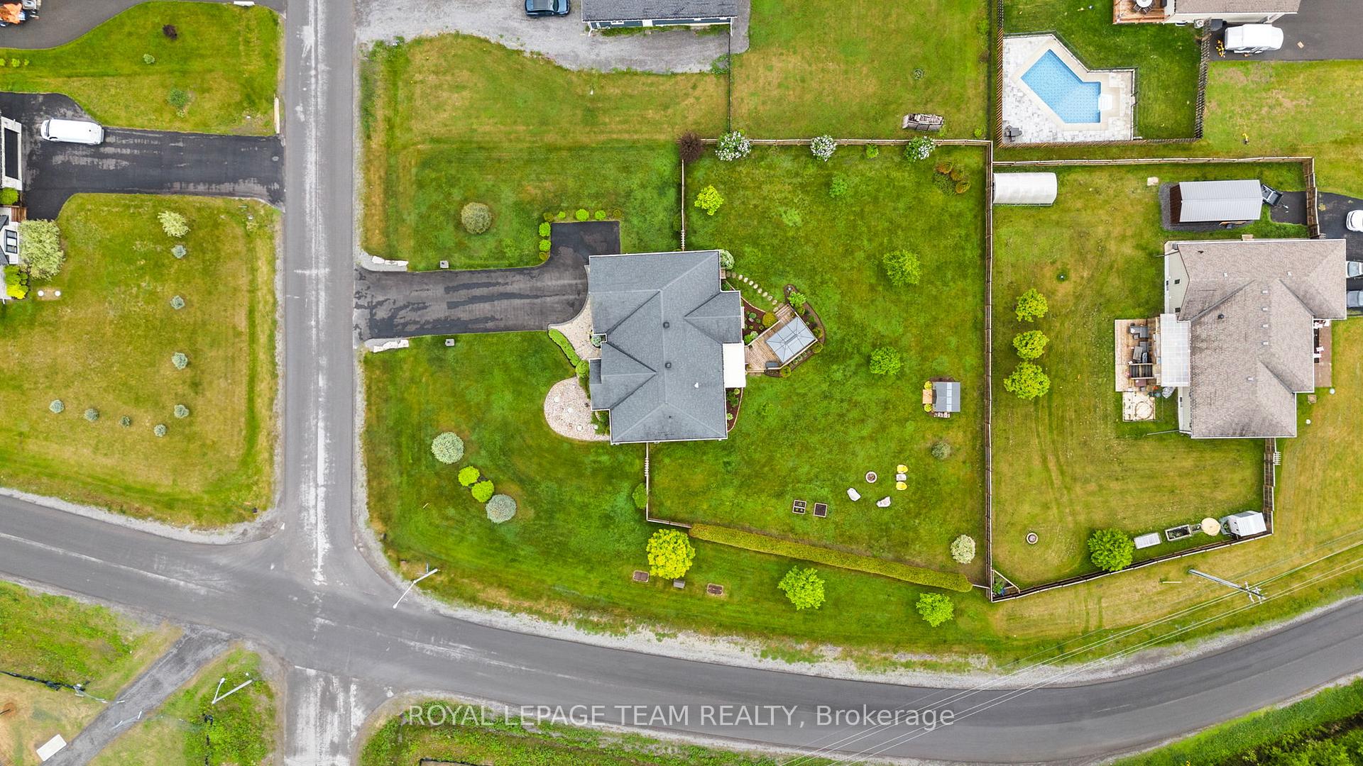 Photo 42 of 3400 Summerbreeze Drive, Ottawa, Osgoode — HOMEH