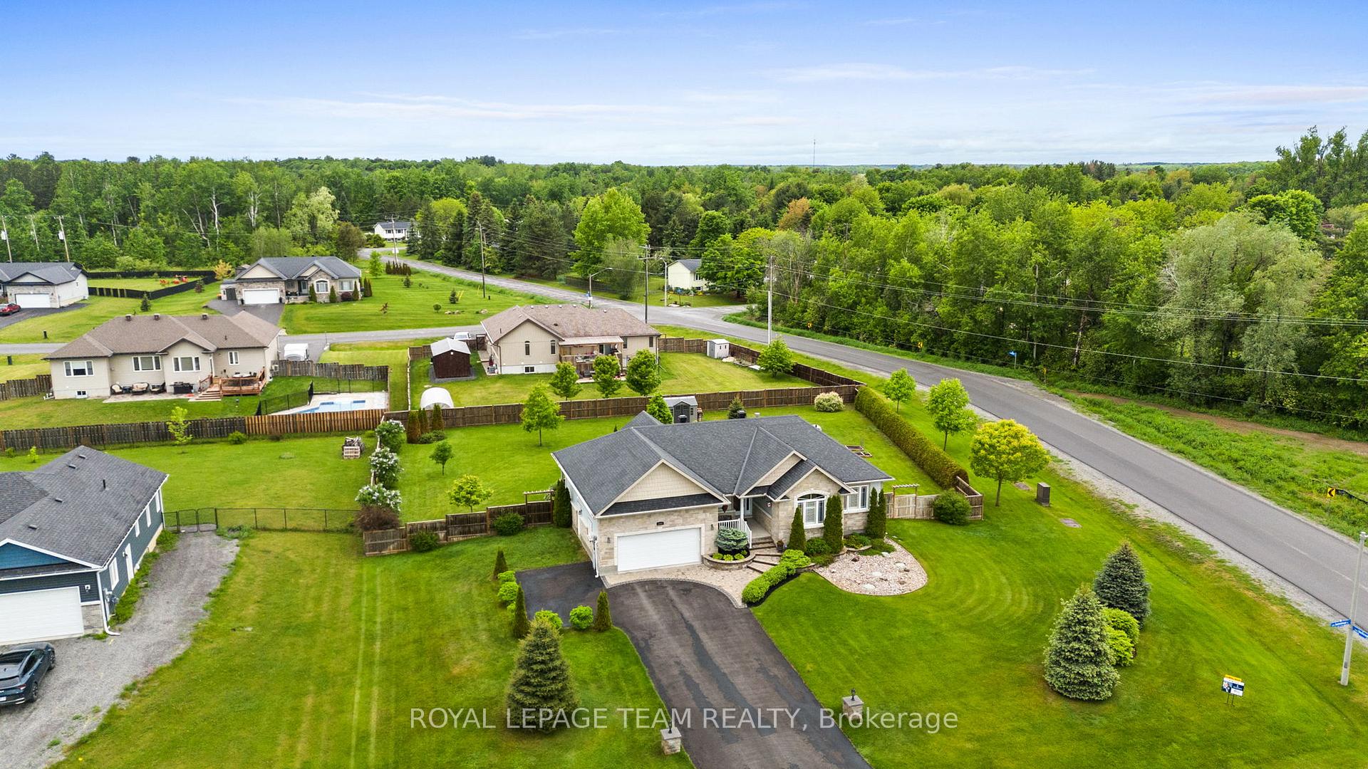 Photo 44 of 3400 Summerbreeze Drive, Ottawa, Osgoode — HOMEH