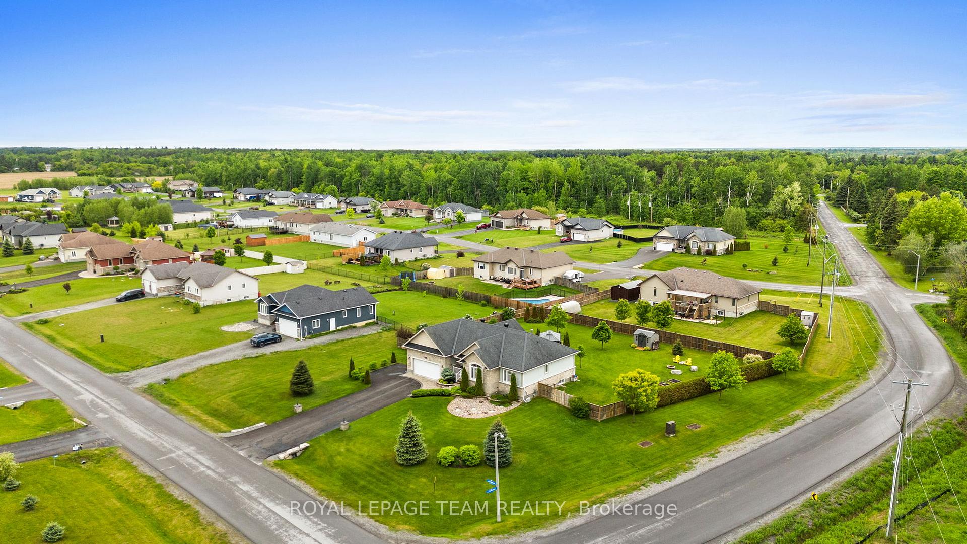 Photo 48 of 3400 Summerbreeze Drive, Ottawa, Osgoode — HOMEH