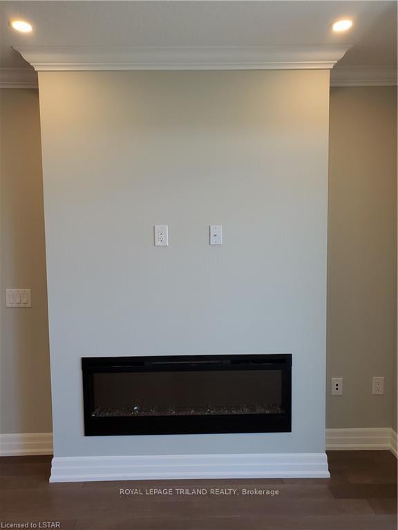 Photo 2 of Unit 802, 460 Callaway Road E, London, North R — HOMEH