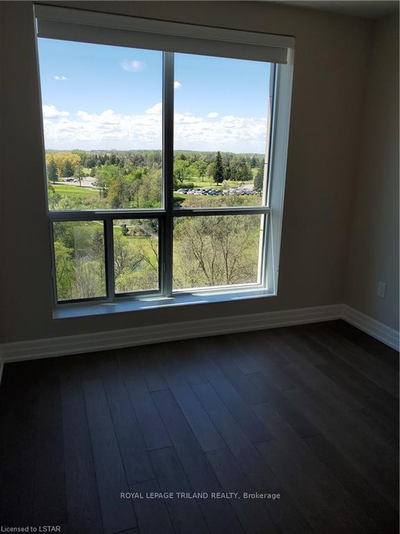 Photo 6 of Unit 802, 460 Callaway Road E, London, North R — HOMEH