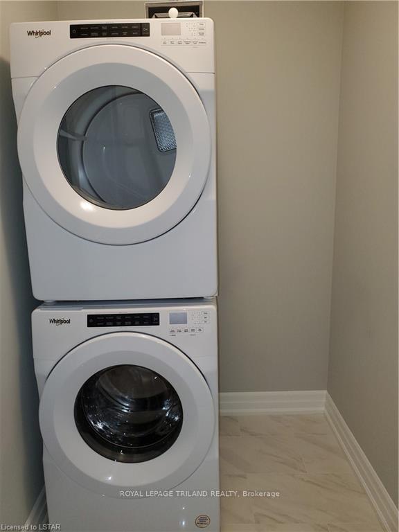Photo 14 of Unit 802, 460 Callaway Road E, London, North R — HOMEH