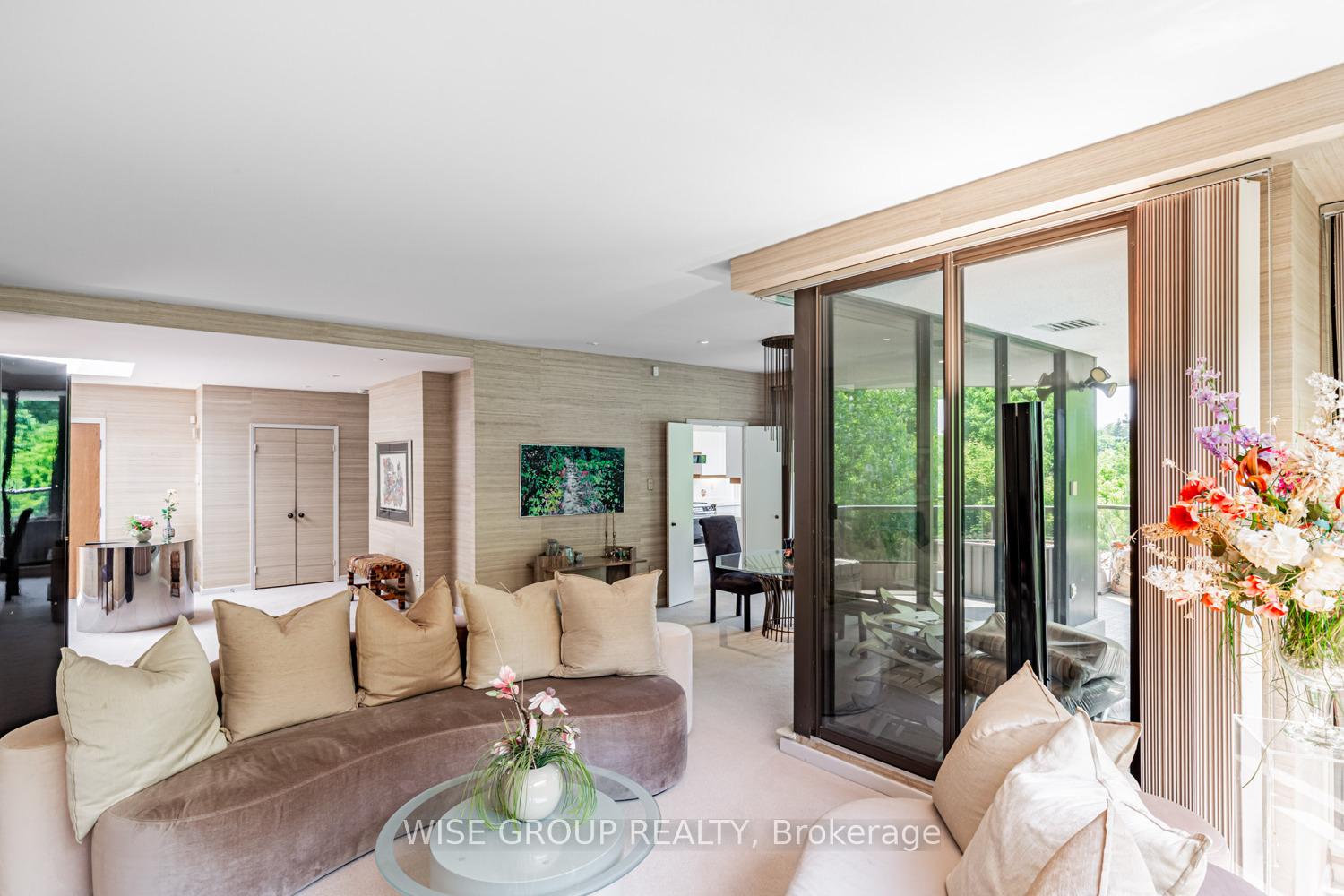 Photo 14 of Unit PH06, 3900 Yonge Street, Toronto, Bedford Park-Nortown — HOMEH